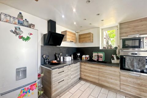 Villa a Saint-Laurent, Ardennes, Saint-Laurent - € 215.000 | Ref: 407825EROV - foto 3