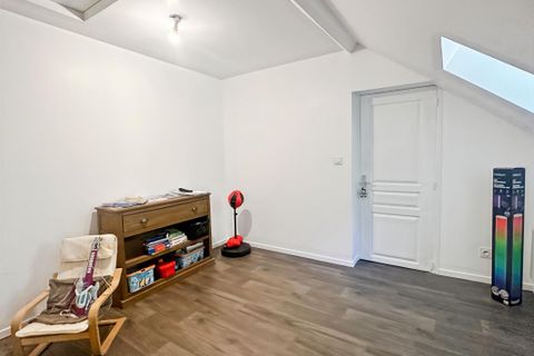 Villa a Saint-Laurent, Ardennes, Saint-Laurent - € 215.000 | Ref: 407825EROV - foto 11