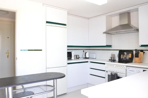 Penthouse in Marbella, Malaga, Marbella - € 525.000 | Ref: TA0879 - Foto 9