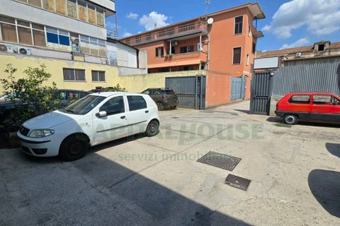 Erhvervsejendom i Casapulla, Caserta, Casapulla - € 385.000 | Ref: 385CO - foto 4