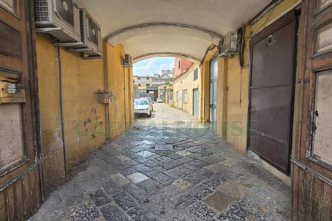 Erhvervsejendom i Casapulla, Caserta, Casapulla - € 385.000 | Ref: 385CO - foto 16