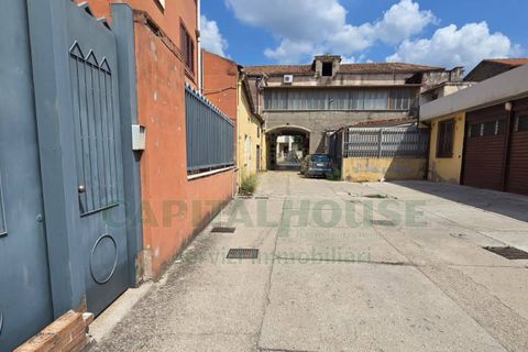 Erhvervsejendom i Casapulla, Caserta, Casapulla - € 385.000 | Ref: 385CO - foto 17