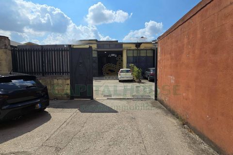 Erhvervsejendom i Casapulla, Caserta, Casapulla - € 385.000 | Ref: 385CO - foto 18