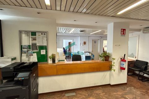 Erhvervsejendom i Bari, Bari, Bari - € 3.800.000 | Ref: 11979/2025 - foto 2
