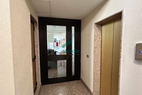 Erhvervsejendom i Bari, Bari, Bari - € 3.800.000 | Ref: 11979/2025 - foto 4