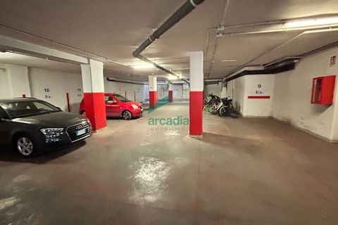 Erhvervsejendom i Bari, Bari, Bari - € 3.800.000 | Ref: 11979/2025 - foto 11