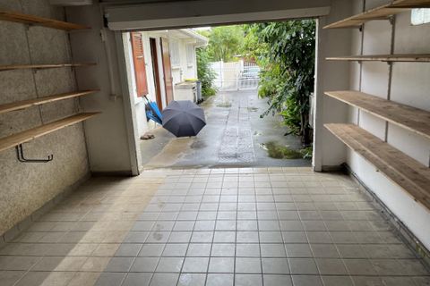 Villa a Saint-Denis, La Reunion, Saint-Denis - € 440.000 | Ref: MV264 - foto 11