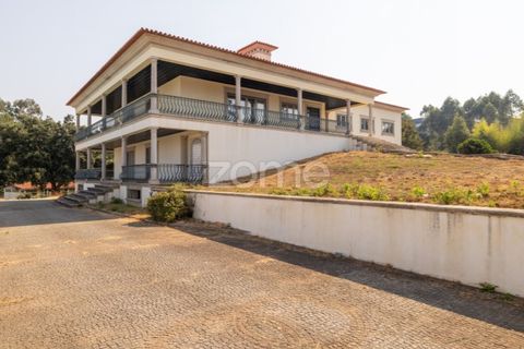 Villa i Trofa, Porto, Trofa - € 1.200.000 | Ref: ZMPT580256 - foto 44