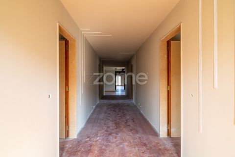 Villa i Trofa, Porto, Trofa - € 1.200.000 | Ref: ZMPT580256 - foto 9