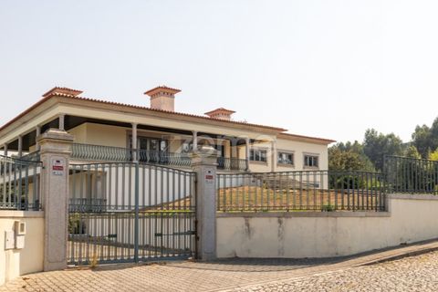 Villa in Trofa, Porto, Trofa - € 1.200.000 | Ref: ZMPT580256 - foto 49