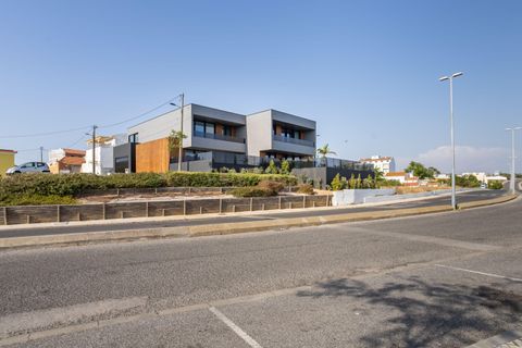 Villa i Setubal, Setubal, Setubal - € 1.275.000 | Ref: C0498-00160 - foto 9