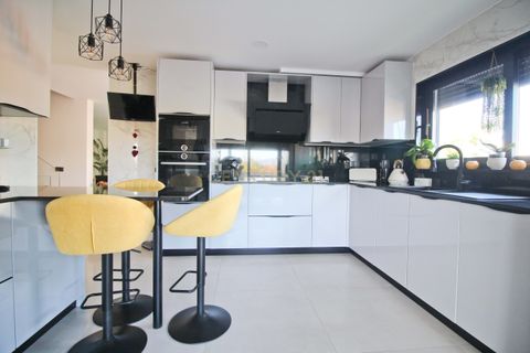 Villa i Alvor, Faro, Alvor - € 799.000 | Ref: C0240-03348 - foto 15