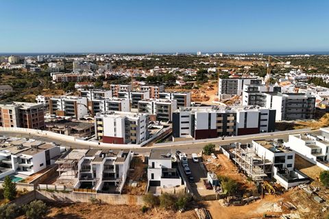 Villa i Alvor, Faro, Alvor - € 799.000 | Ref: C0240-03348 - foto 10