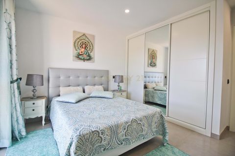 Villa i Alvor, Faro, Alvor - € 799.000 | Ref: C0240-03348 - foto 43