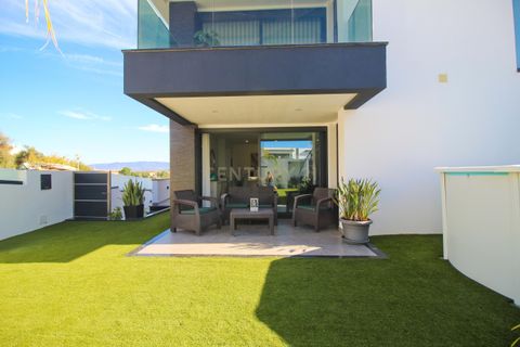 Villa i Alvor, Faro, Alvor - € 799.000 | Ref: C0240-03348 - foto 9