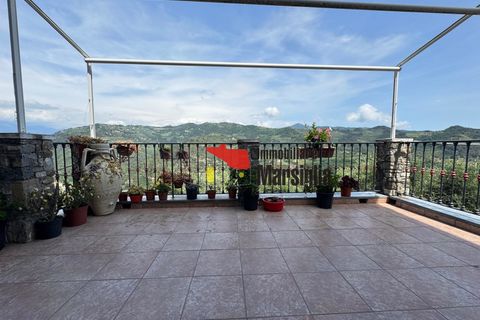Villa a Dolceacqua, Imperia, Dolceacqua - € 650.000 | Ref: V01 - foto 3