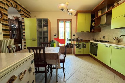 Villa a Dolceacqua, Imperia, Dolceacqua - € 650.000 | Ref: V01 - foto 13