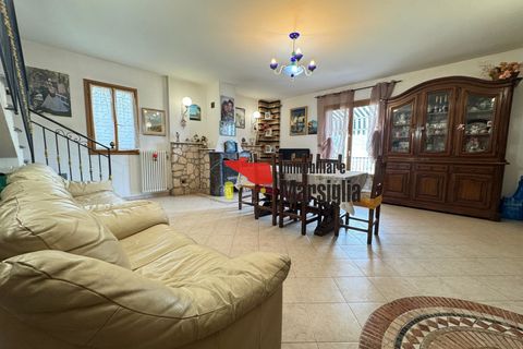 Villa a Dolceacqua, Imperia, Dolceacqua - € 650.000 | Ref: V01 - foto 17