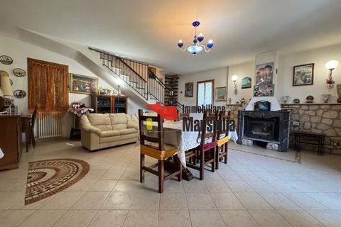 Villa a Dolceacqua, Imperia, Dolceacqua - € 650.000 | Ref: V01 - foto 18