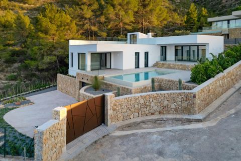 Villa i Denia, Alicante, Denia - € 1.595.000 | Ref: xbl7720 - foto 1