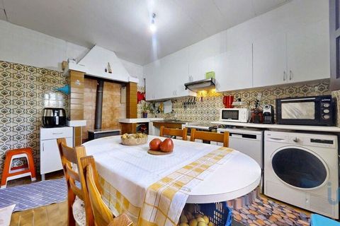 Byhus i Guimaraes, Braga, Guimaraes - € 265.500 | Ref: 147102 - foto 6