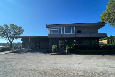 Erhvervsejendom i Ripatransone, Ascoli Piceno, Ripatransone - € 600.000 | Ref: 33599 - foto 36
