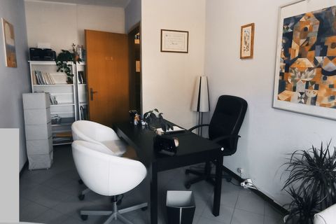 Erhvervsejendom i Lucca, Lucca, Lucca - € 80.000 | Ref: 5907 - foto 3