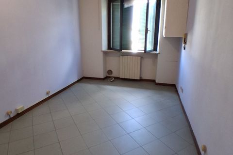 Erhvervsejendom i Lucca, Lucca, Lucca - € 80.000 | Ref: 5907 - foto 5