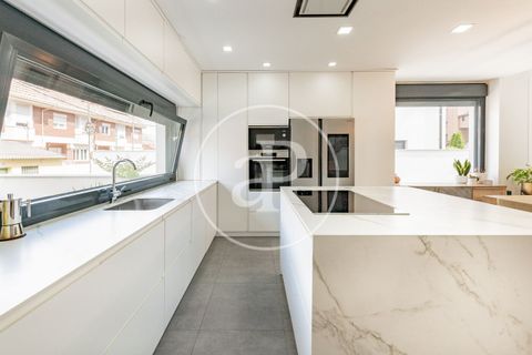 Villa a Madrid, Madrid, Madrid - € 1.400.000 | Ref: VMN2504006 - foto 8