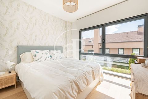 Villa a Madrid, Madrid, Madrid - € 1.400.000 | Ref: VMN2504006 - foto 11