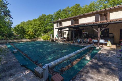 Villa a Douzat, Charente, Douzat - € 875.000 | Ref: BVI78482 - foto 12