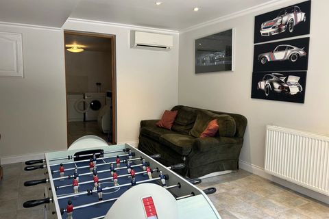 Villa a Aubeterre-sur-Dronne, Charente, Aubeterre-sur-Dronne - € 425.000 | Ref: BVI81930 - foto 8