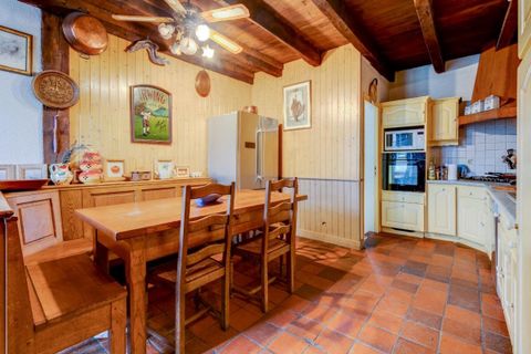 Villa a Naucelles, Cantal, Naucelles - € 395.000 | Ref: EE3E090552C0457C - foto 6