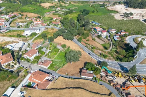Helårsgrund i Paredes, Porto, Paredes - € 120.000 | Ref: C0272-02473 - foto 3