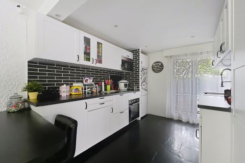 Villa a Bezons, Val-d'Oise, Bezons - € 450.000 | Ref: 1304 - foto 4