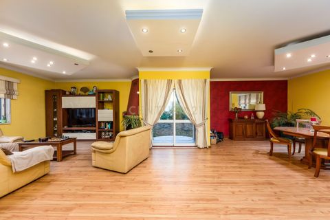 Villa i Almada, Setubal, Almada - € 595.000 | Ref: C0431-00716 - foto 12