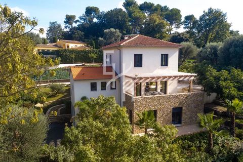 Villa i Mougins, Alpes-Maritimes, Mougins - € 2.200.000 | Ref: 3354734 - foto 8