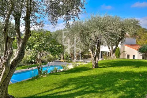 Villa i Mougins, Alpes-Maritimes, Mougins - € 2.200.000 | Ref: 3354734 - foto 18