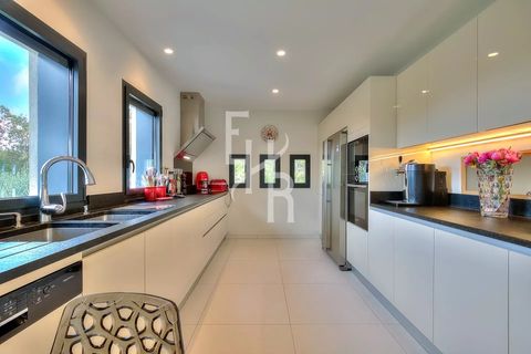 Villa i Mougins, Alpes-Maritimes, Mougins - € 2.200.000 | Ref: 3354734 - foto 33
