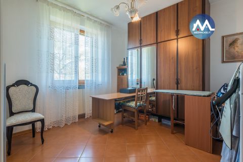 Villa a Torgiano, Perugia, Torgiano - € 380.000 | Ref: 2325 - foto 13