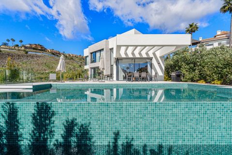 Villa a Benahavis, Malaga, Benahavis - € 2.100.000 | Ref: R4950373 - foto 16