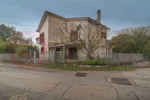 Villa a Rocca d'Evandro, Caserta, Rocca d'Evandro - € 108.000 | Ref: AC99-149-1555 - foto 3