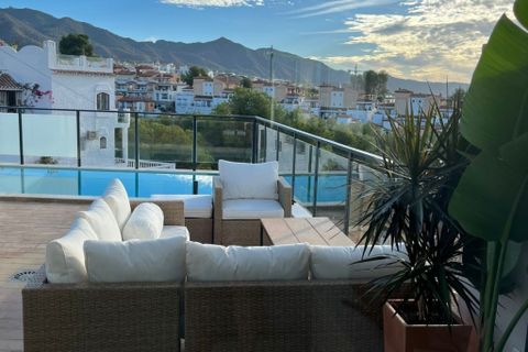 Villa em Nerja, Malaga, Nerja - € 2.000/mês | Ref: WR1016 - foto 1