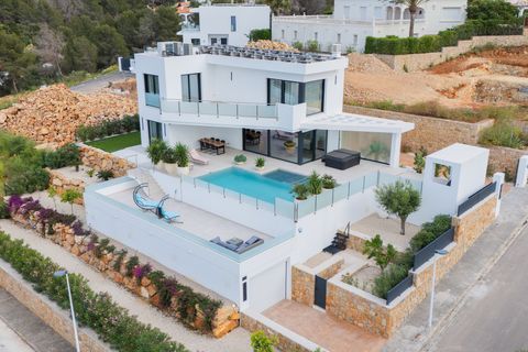 Villa i Denia, Alicante, Denia - € 1.190.000 | Ref: C39007* - foto 3