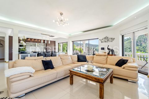 Villa i Monchique, Faro, Monchique - € 1.500.000 | Ref: W-0465L7 - foto 2