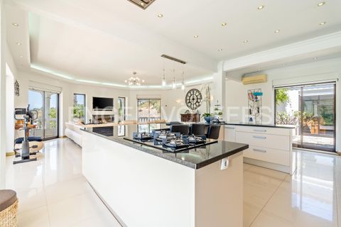 Villa i Monchique, Faro, Monchique - € 1.500.000 | Ref: W-0465L7 - foto 3