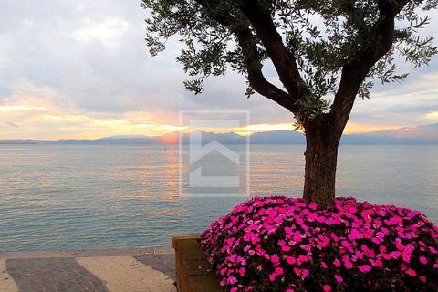 Villa a Lazise, Verona, Lazise - € 1.100.000 | Ref: 33091074-4 - foto 21