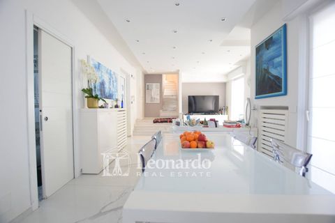 Rækkehus i Montignoso, Massa and Carrara, Montignoso - € 1.350.000 | Ref: REA512 - foto 9