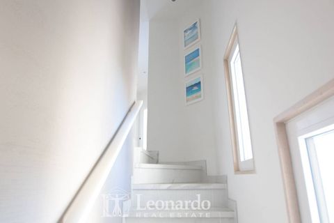 Rækkehus i Montignoso, Massa and Carrara, Montignoso - € 1.350.000 | Ref: REA512 - foto 13