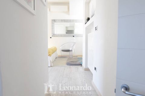 Rækkehus i Montignoso, Massa and Carrara, Montignoso - € 1.350.000 | Ref: REA512 - foto 28